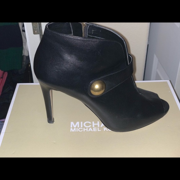 Michael Kors Booties - Picture 2 of 5
